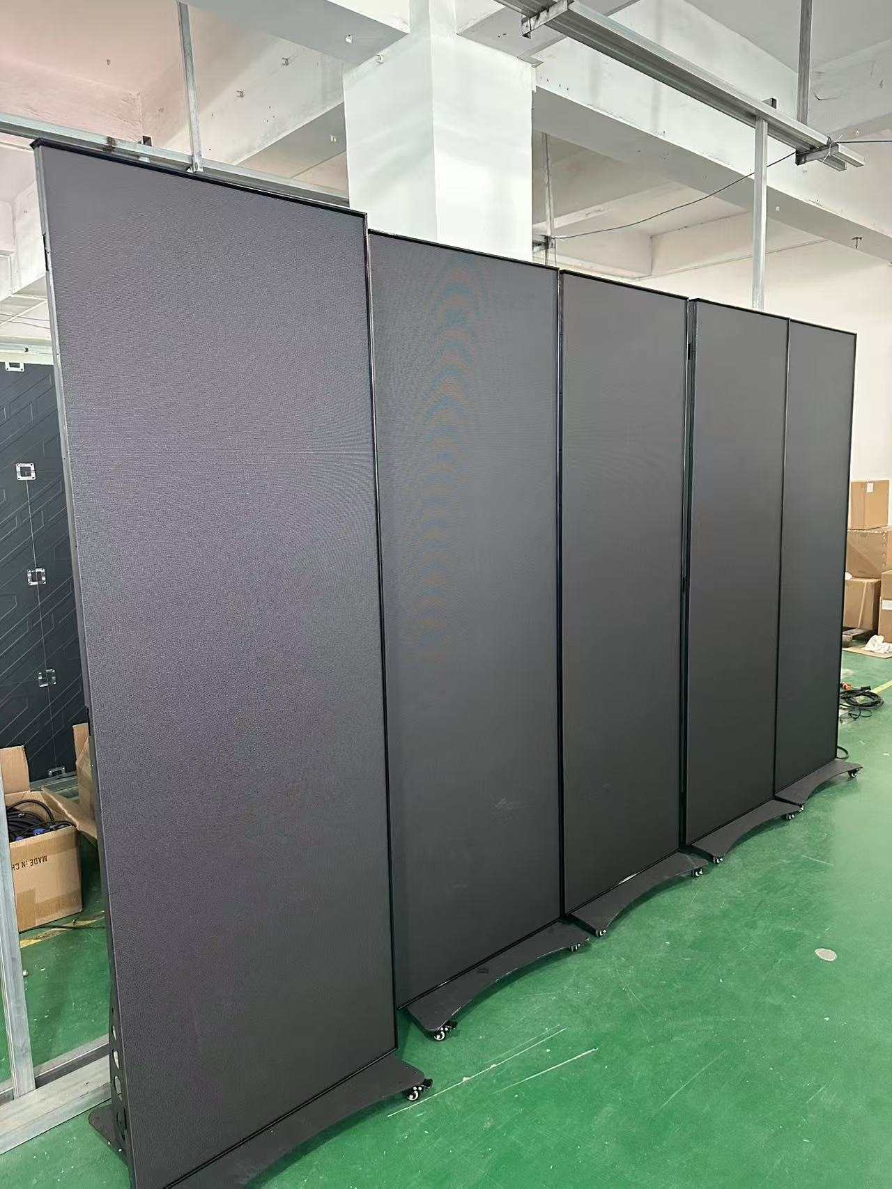 Digital Signage LED Display Screen Indoor Poster P2 P2.5 Video Wall Board